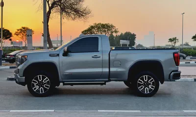 2025 GMC Sierra 1500 AT4, Dealer Warranty and Service Package, GCC Specs-3