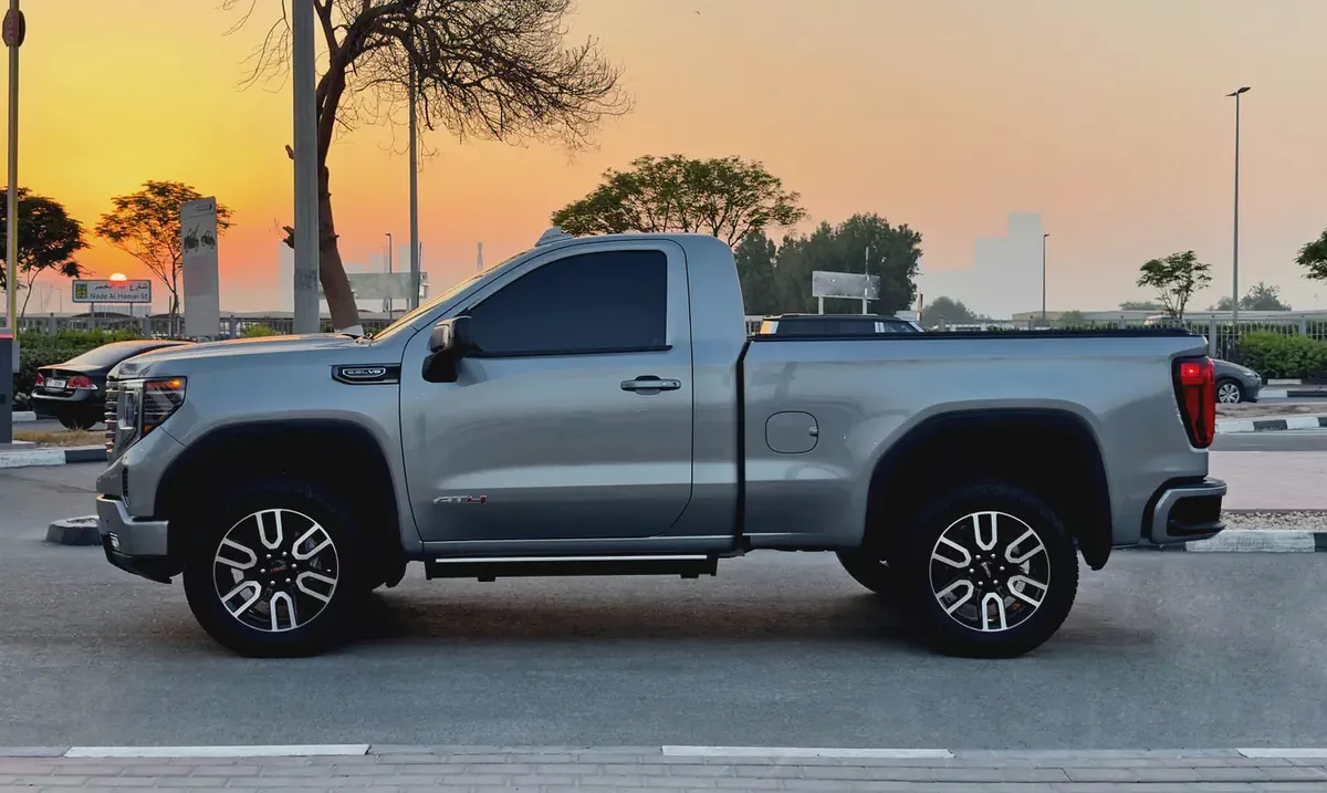 2025 GMC Sierra 1500 AT4, Dealer Warranty and Service Package, GCC Specs-3-3