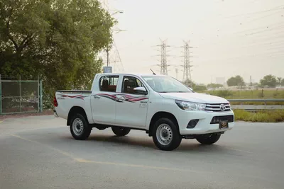 Hilux | Double Cabin 4x4 | Automatic | GCC Specs | Ref#T47801-1