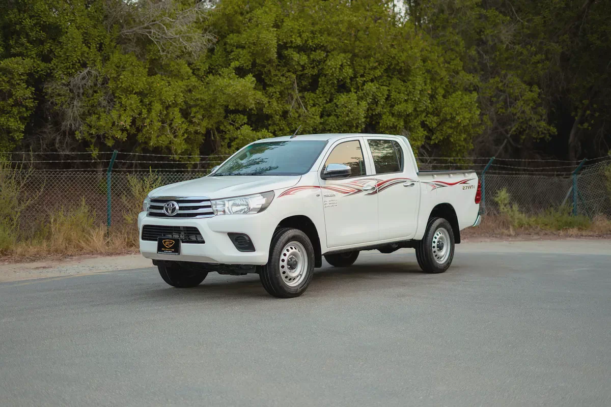 Hilux | Double Cabin 4x4 | Automatic | GCC Specs | Ref#T47801