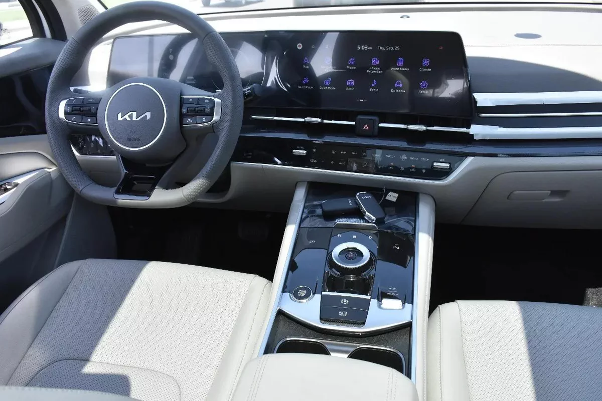 SPORTAGE LOADED 2024 | WHITE-3-3