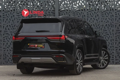 Lexus LX 700h 2025-8