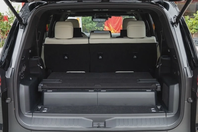 Lexus LX 700h 2025-2