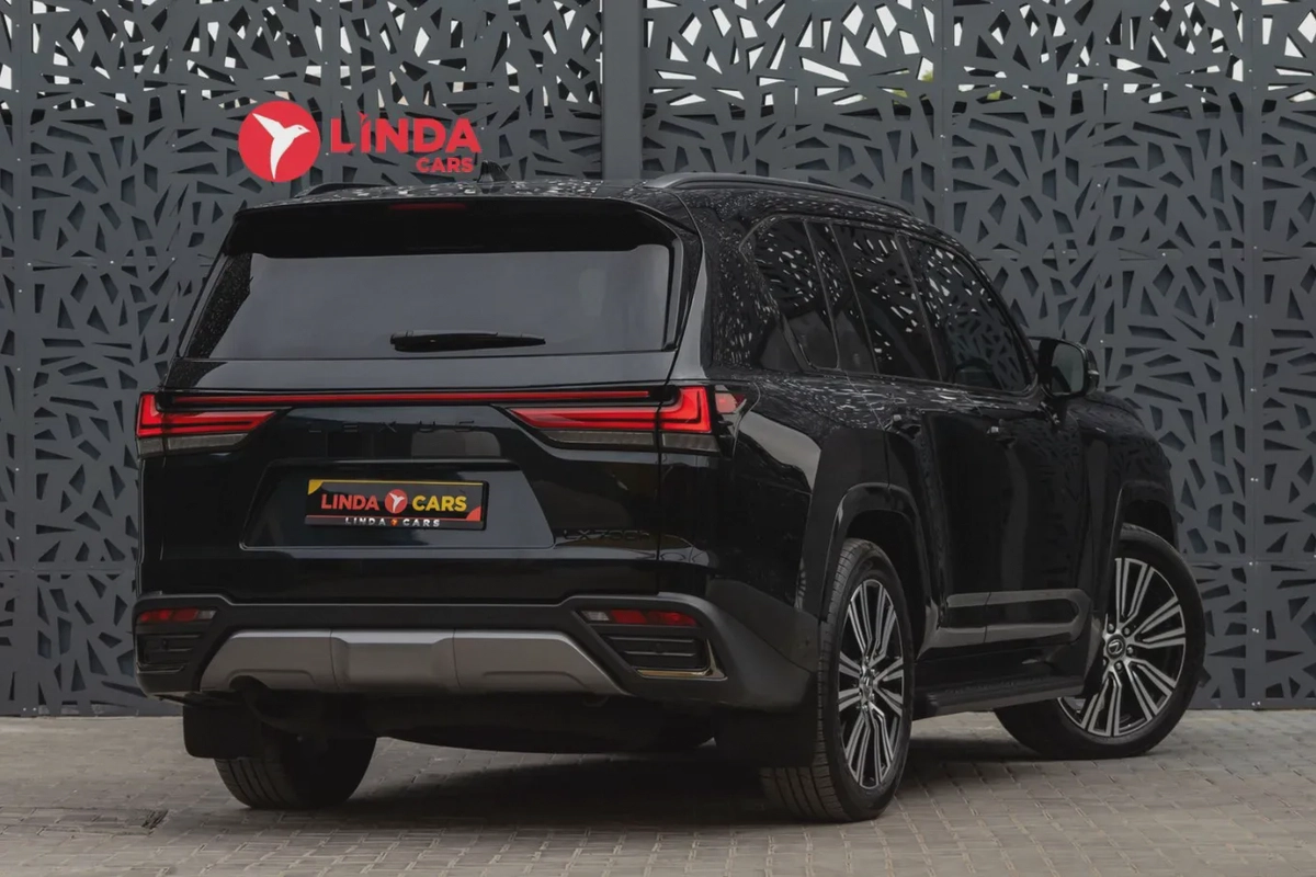 Lexus LX 700h 2025-8-8