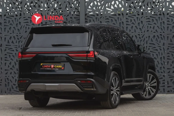 Lexus LX 700h 2025