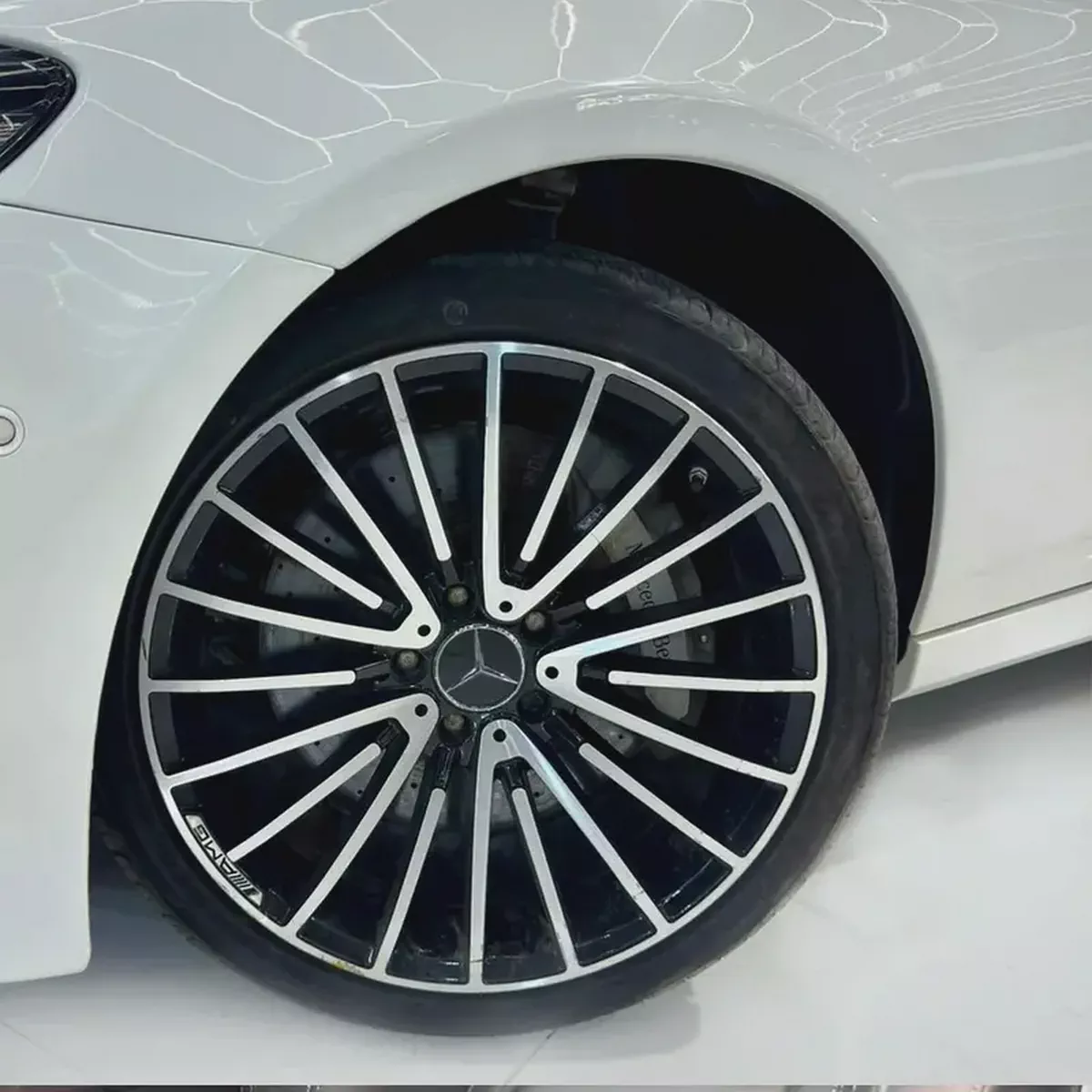 AED 2,154 P.M l 0% Downpayment l E350 AMG l Excellent Condition-11-11