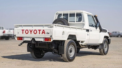 Toyota Land Cruiser Pick Up Land cruiser lc79 4.2L diesel V6 MY2025 for export only-7