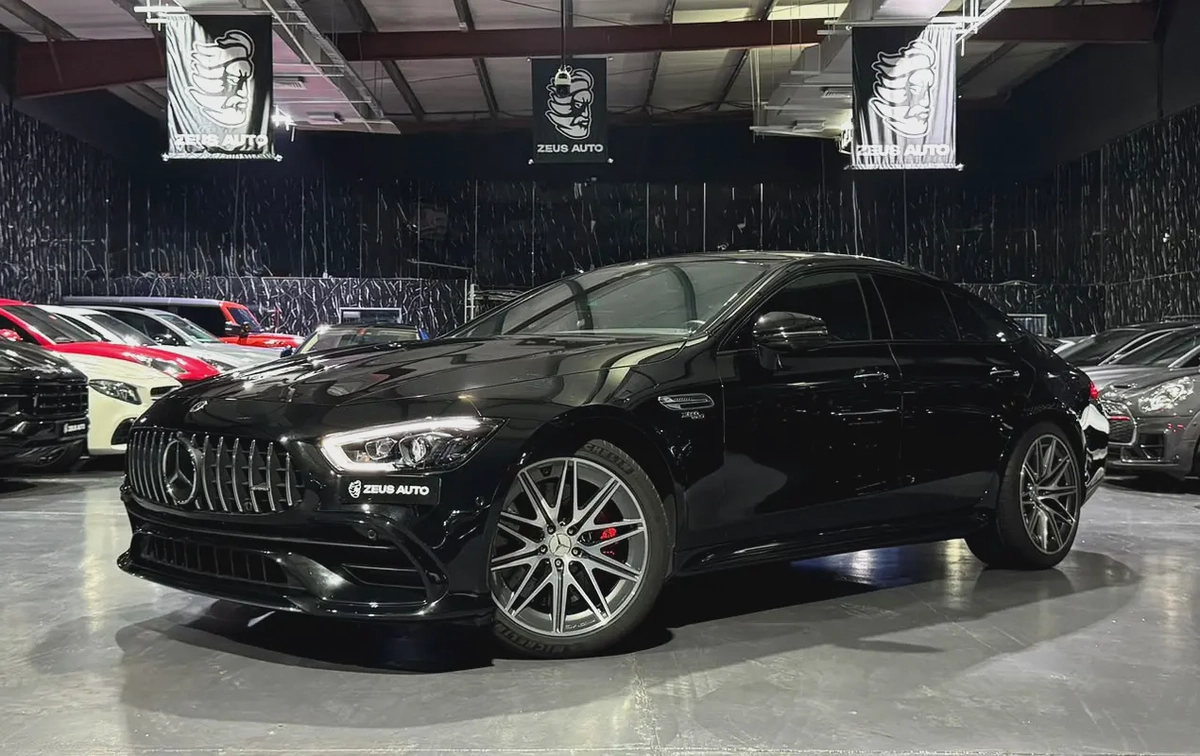 Korean | Low Mileage | Original Paint | Premium Luxury Sedan