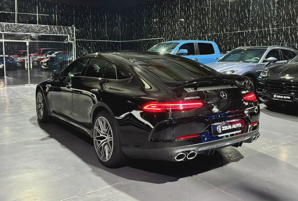 Korean | Low Mileage | Original Paint | Premium Luxury Sedan-4-4