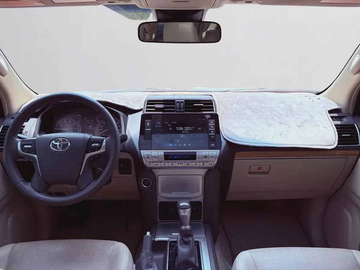 FULL OPTION | TOYOTA PRADO VXR | 4.0L V6 4WD | AGENCY WARRANTY TILL 2028 | 2023-13-13