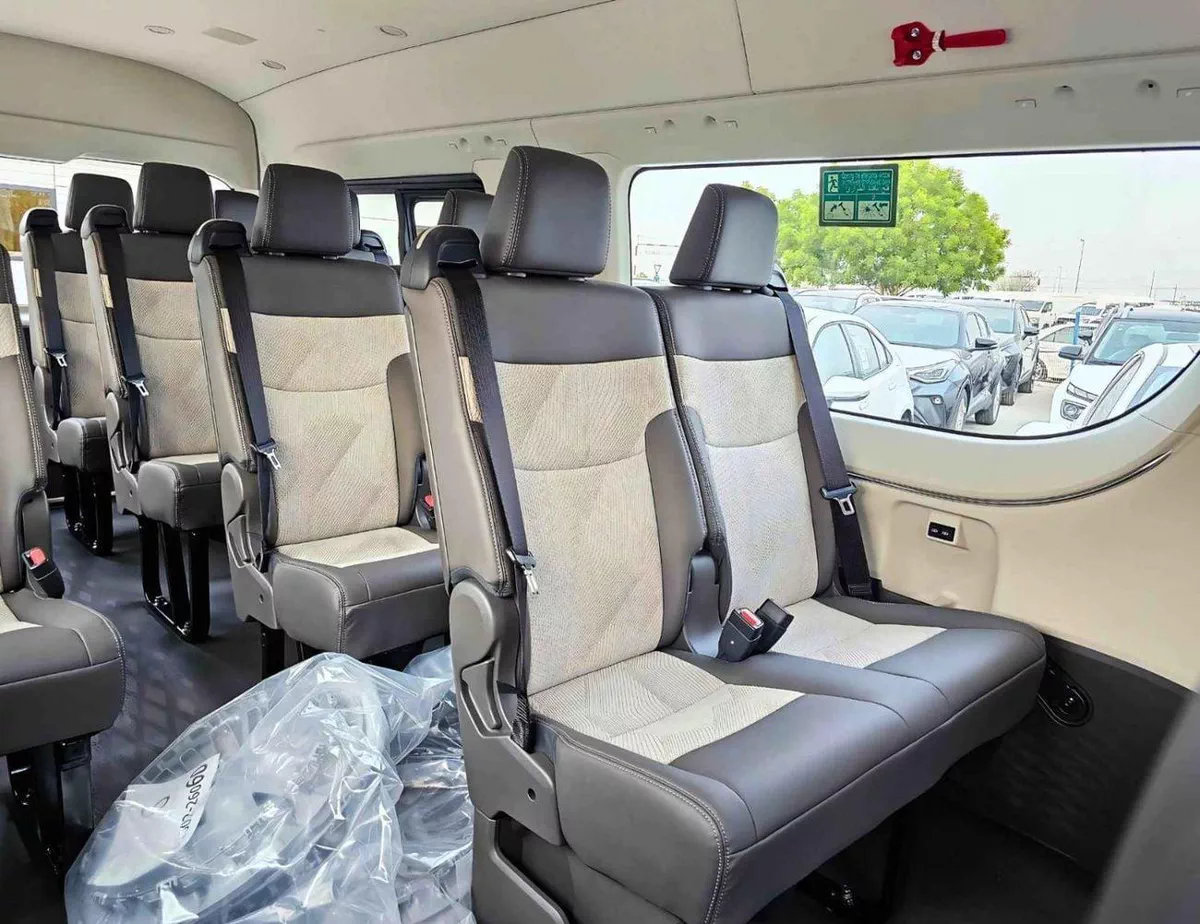 Toyota Hiace GL HIGHROOF GL/3.5L V6 PETROL A/T /HIGH OPTION 13 SEATER/ CODE # HHGL35MP-16-0
