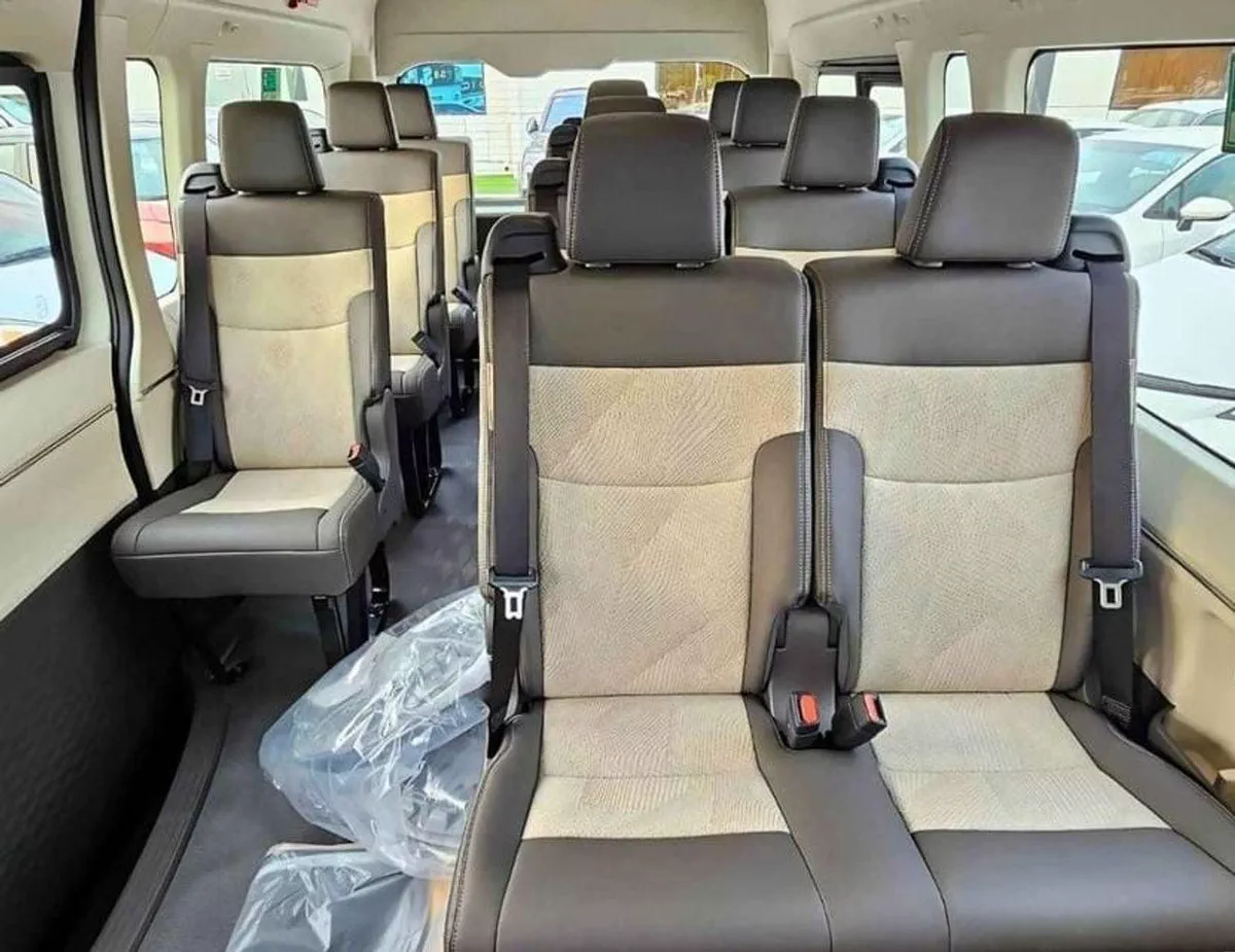 Toyota Hiace GL HIGHROOF GL/3.5L V6 PETROL A/T /HIGH OPTION 13 SEATER/ CODE # HHGL35MP-18-0