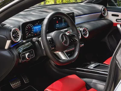 AED 2,453 PM | MERCEDES WARRANTY | GCC Specs | Brand New Condition-4