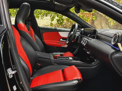 AED 2,453 PM | MERCEDES WARRANTY | GCC Specs | Brand New Condition-6