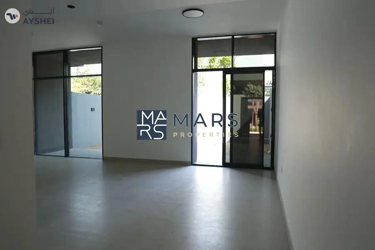 Modern Home with Beautiful Features – A Must-See!