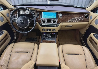 Rolls-Royce Wraith 2015 | Well Maintained | GCC Specs | Low Mileage | Full Service History-17