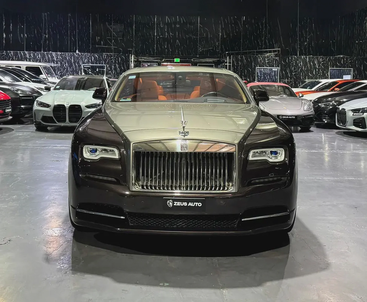 Rolls-Royce Wraith 2015 | Well Maintained | GCC Specs | Low Mileage | Full Service History-1-1