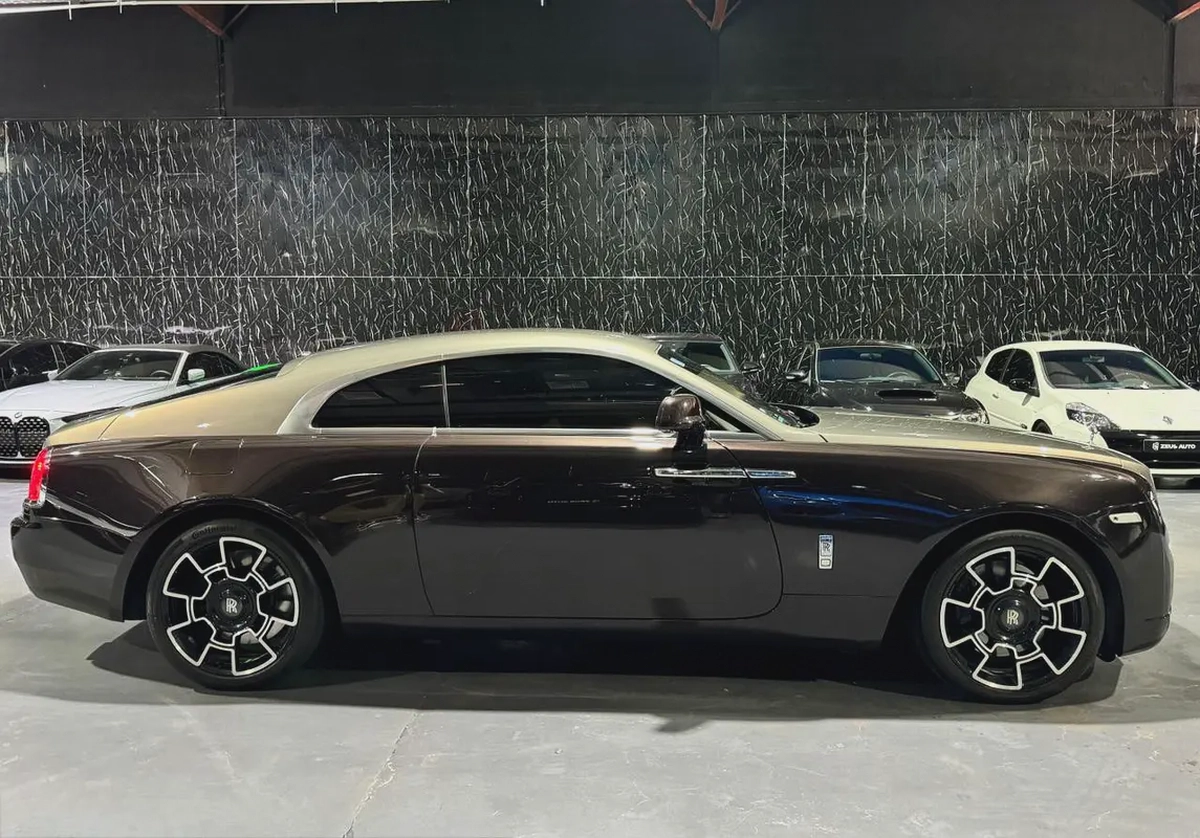 Rolls-Royce Wraith 2015 | Well Maintained | GCC Specs | Low Mileage | Full Service History-6-6