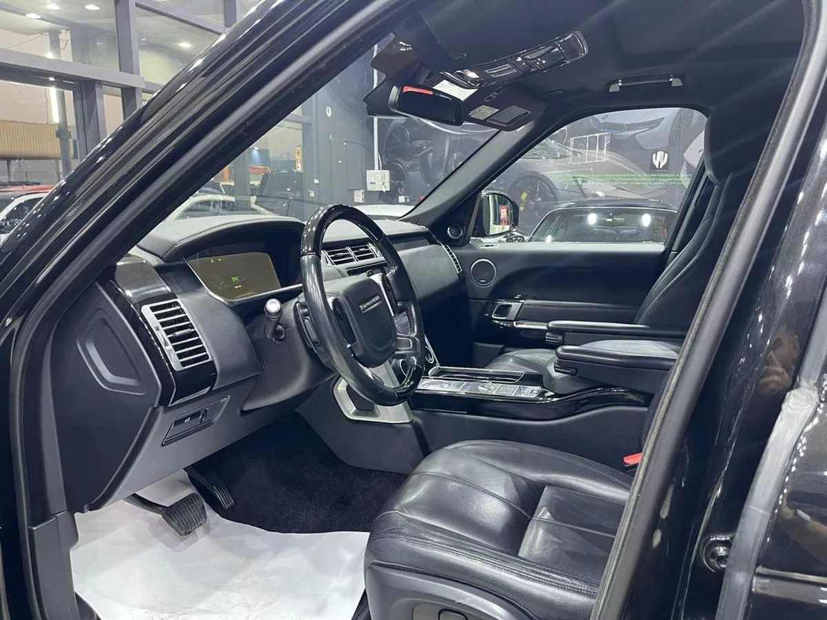 Land Rover Range Rover VOGUE SE-9-0