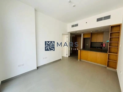 Stunning New 1BHK Apartment in Prime Location-4