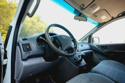 H1 Delivery Van | Manual | GCC Specs | Ref#H89342-10