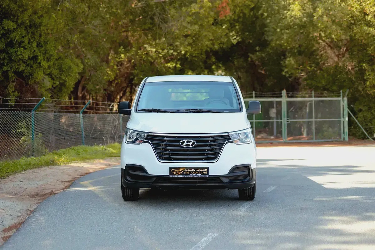 H1 Delivery Van | Manual | GCC Specs | Ref#H89342-4-4