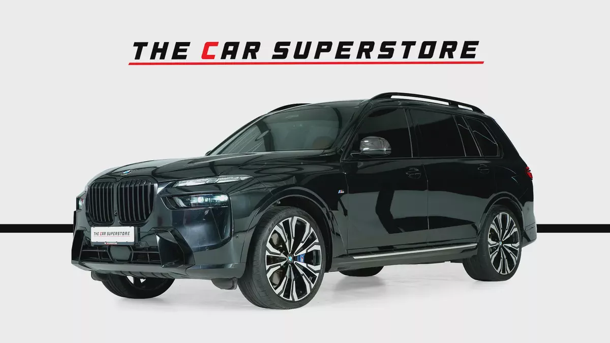 BMW X7 X-Drive 40i M Sport-Masterclass-GCC-7 Seats-BMW Warranty & Service  Until 30/06/2029-3-3