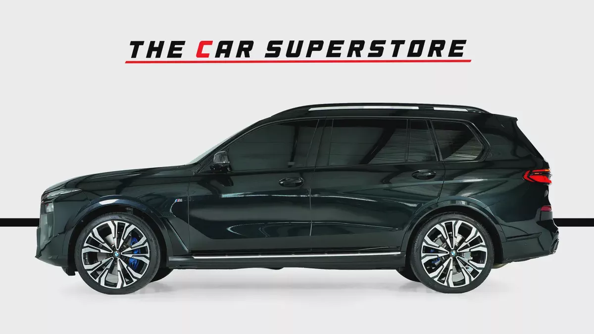 BMW X7 X-Drive 40i M Sport-Masterclass-GCC-7 Seats-BMW Warranty & Service  Until 30/06/2029-4-4