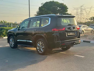 Brand New 2026 Toyota Land Cruiser VXR - GCC Specs-9
