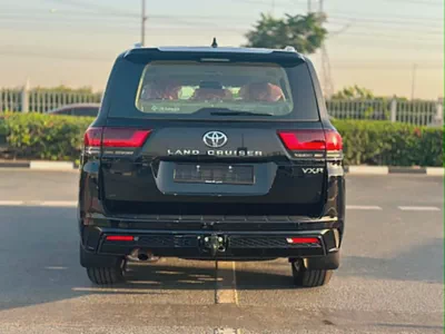 Brand New 2026 Toyota Land Cruiser VXR - GCC Specs-10