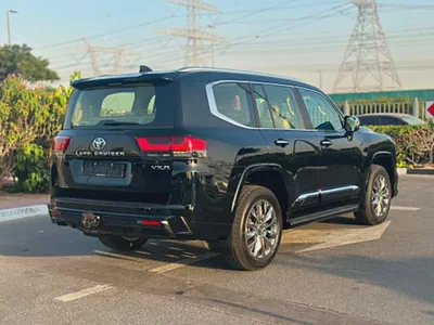 Brand New 2026 Toyota Land Cruiser VXR - GCC Specs-11