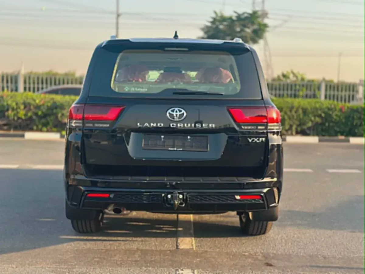 Brand New 2026 Toyota Land Cruiser VXR - GCC Specs-10-10