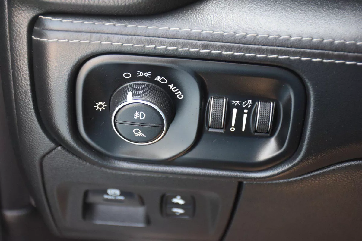 RAM DIESEL LIMITED 2022 | BLACK-4-4