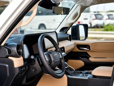 Toyota Land Cruiser prado-16
