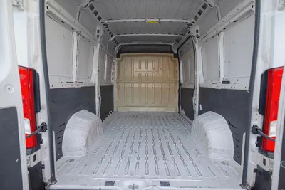 Peugeot Boxer Delivery Van | GCC Specs | Ref#P4566-6