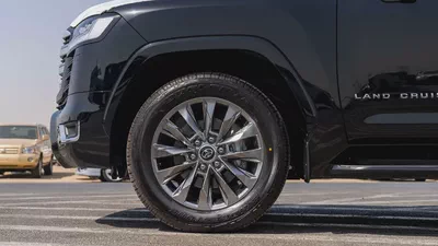 Toyota Land Cruiser VX plus 3.5TT 2026, European Specs - GCC STOCK-9
