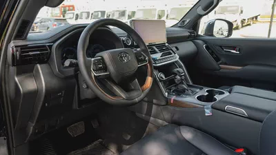Toyota Land Cruiser VX plus 3.5TT 2026, European Specs - GCC STOCK-10