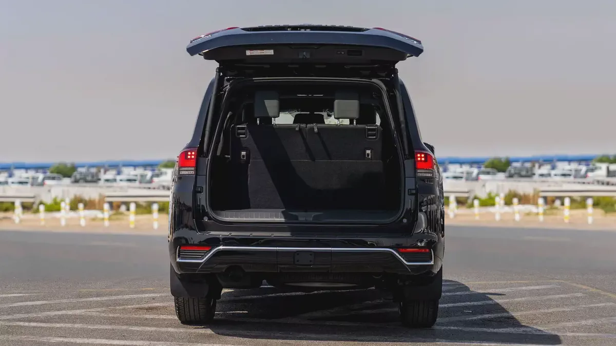 Toyota Land Cruiser VX plus 3.5TT 2026, European Specs - GCC STOCK-4-4