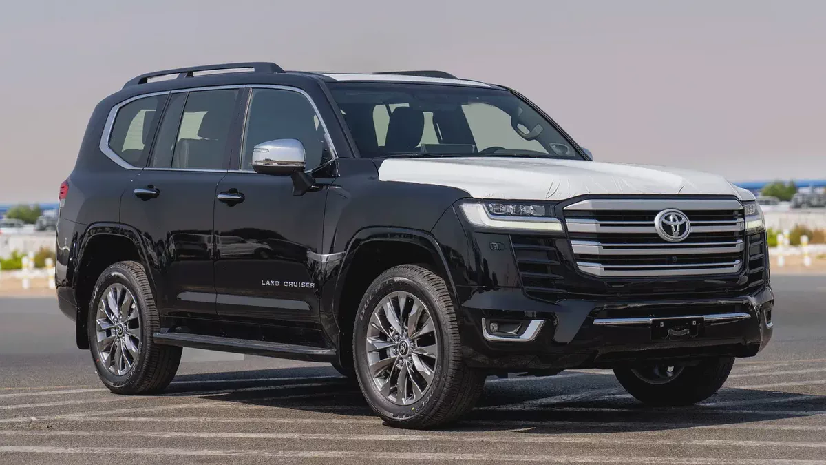 Toyota Land Cruiser VX plus 3.5TT 2026, European Specs - GCC STOCK-7-7