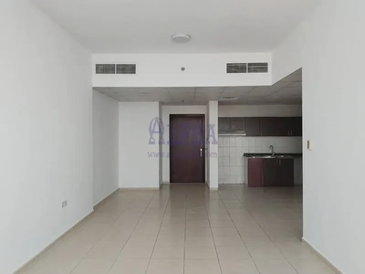 Union Tower | 2 Bedroom High Floor | Amazing Sea View-7