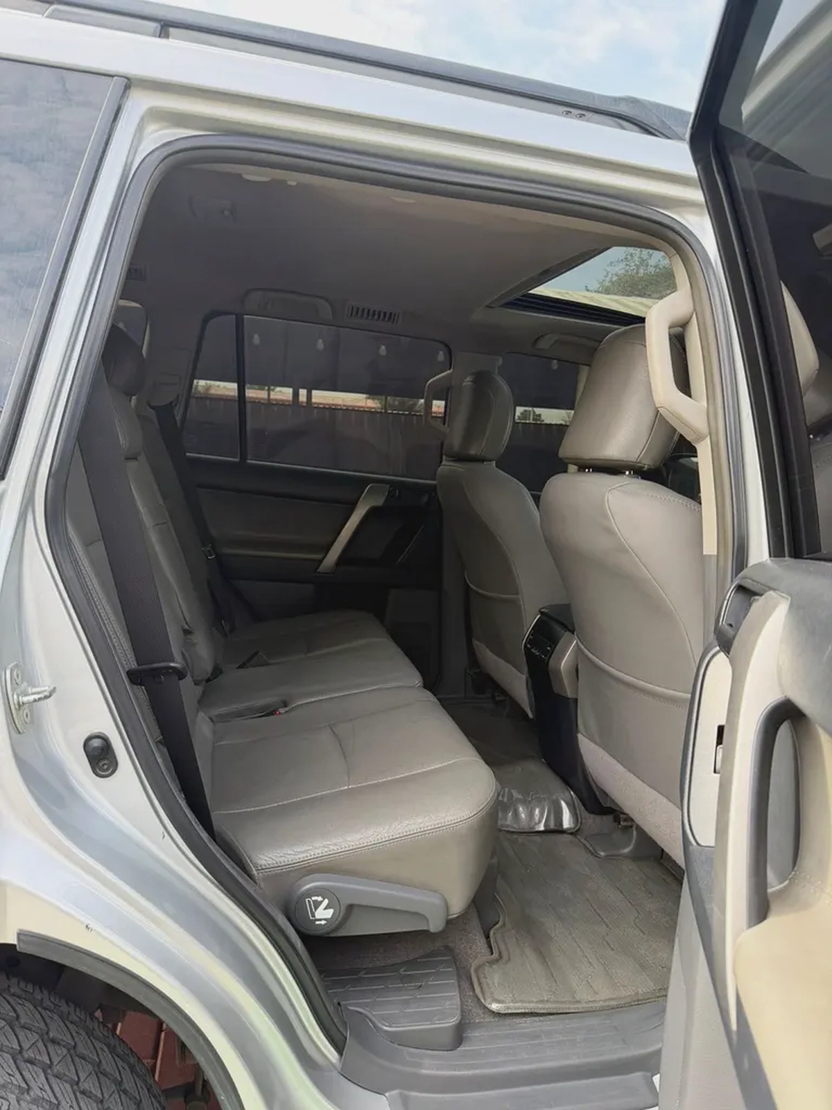 Toyota Prado 2013 TXL GCC Specs - Excellent Condition-9-9