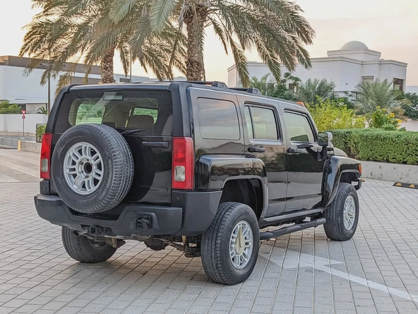 HUMMER H3 2006 G.C.C SPECIFICATION IN EXCELLENT CONDITION