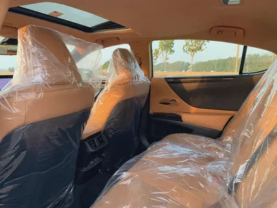 ES 300h | 2023 model | GCC Specs | 2.5L 4-Cyl Hybrid engine-11