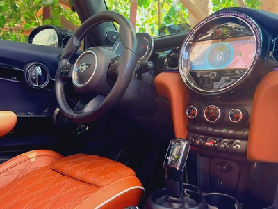 AED 1,533 PM | Under Mini Cooper Warranty | Cooper S Cabrio | GCC Specs-13