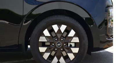 2026 Hyundai H-1 Starex Black | Premium Family-2