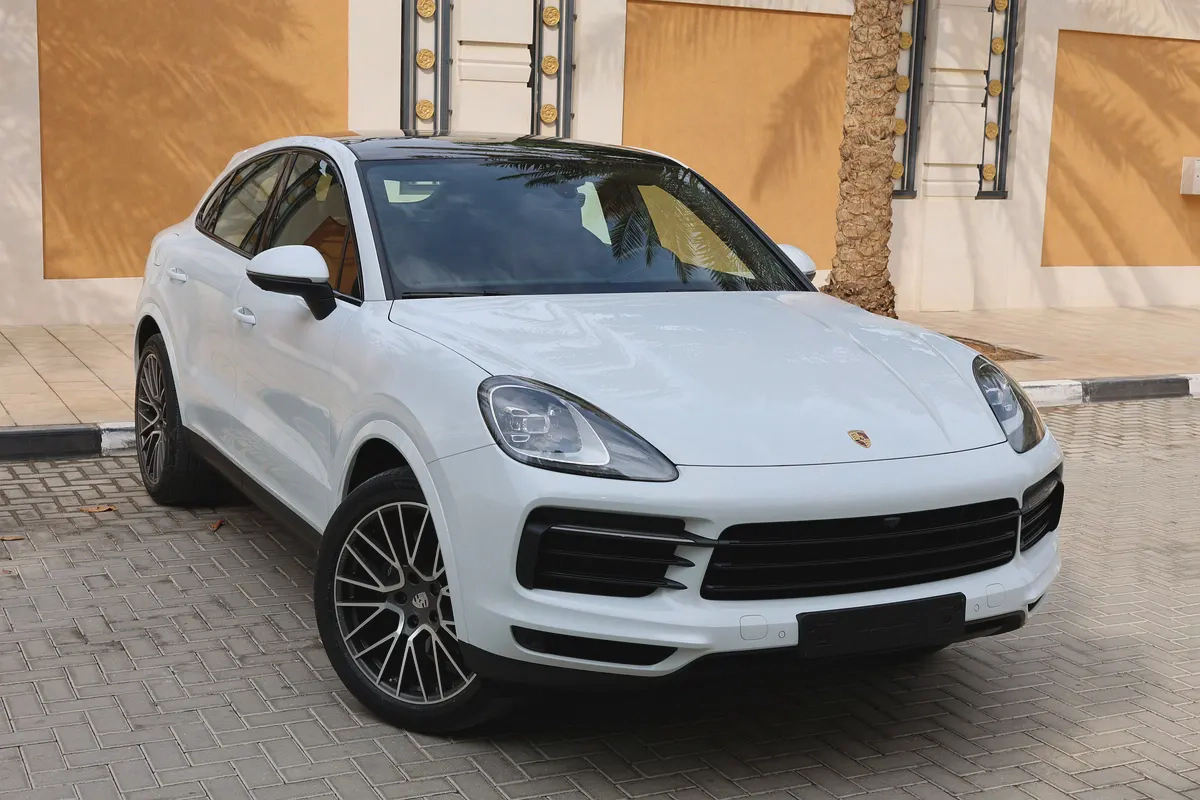 PORSCHE CAYENNE-2020-122000KM-GCC SPECS-EXCELLENT CONDITION-1-1