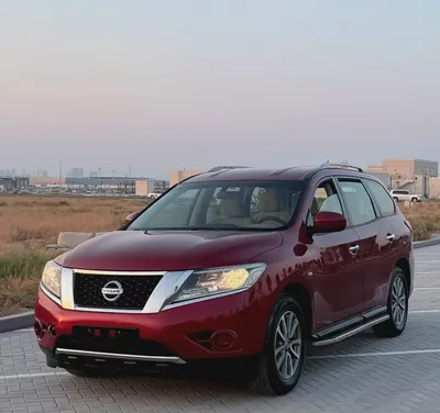 2016 Nissan Pathfinder S GCC Specs-5