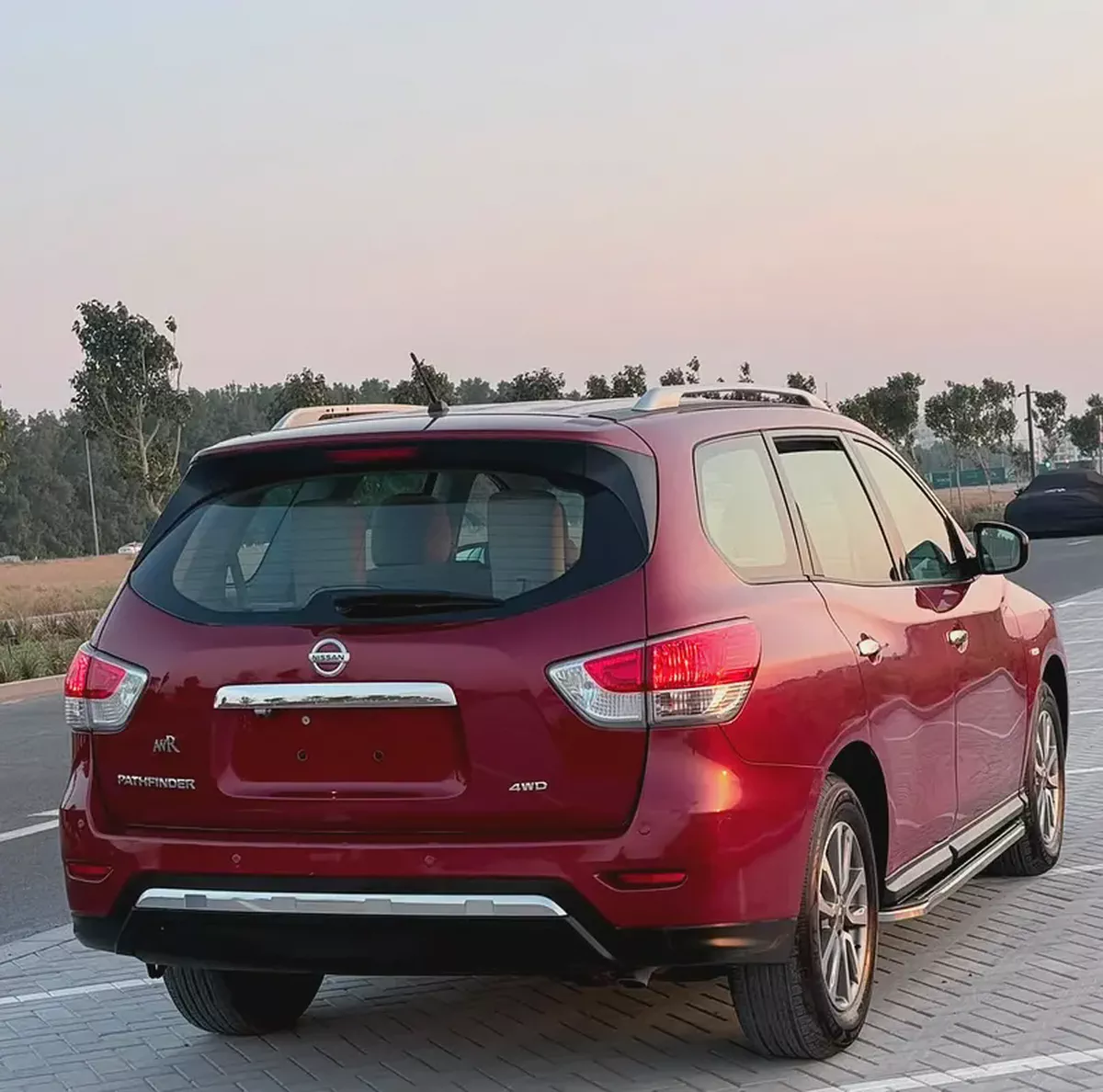 2016 Nissan Pathfinder S GCC Specs-3-3