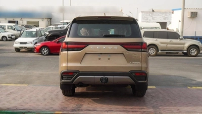 Lexus LX600 3.5L V6-3