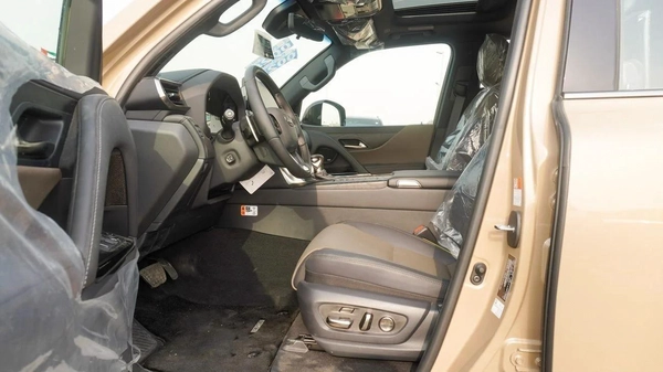 Lexus LX600 3.5L V6